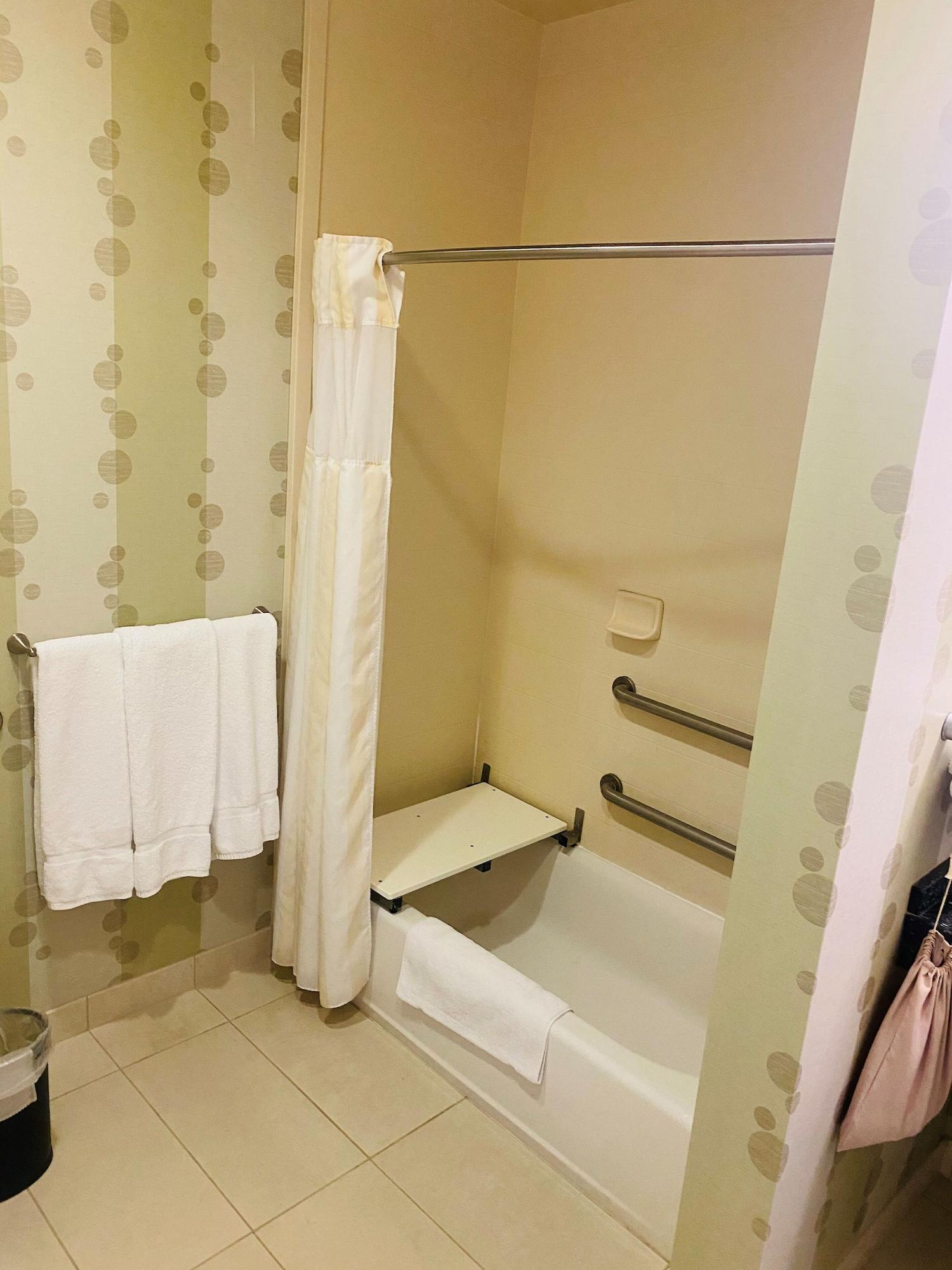Hilton Garden Inn Ft Worth Alliance Airport Roanoke Esterno foto