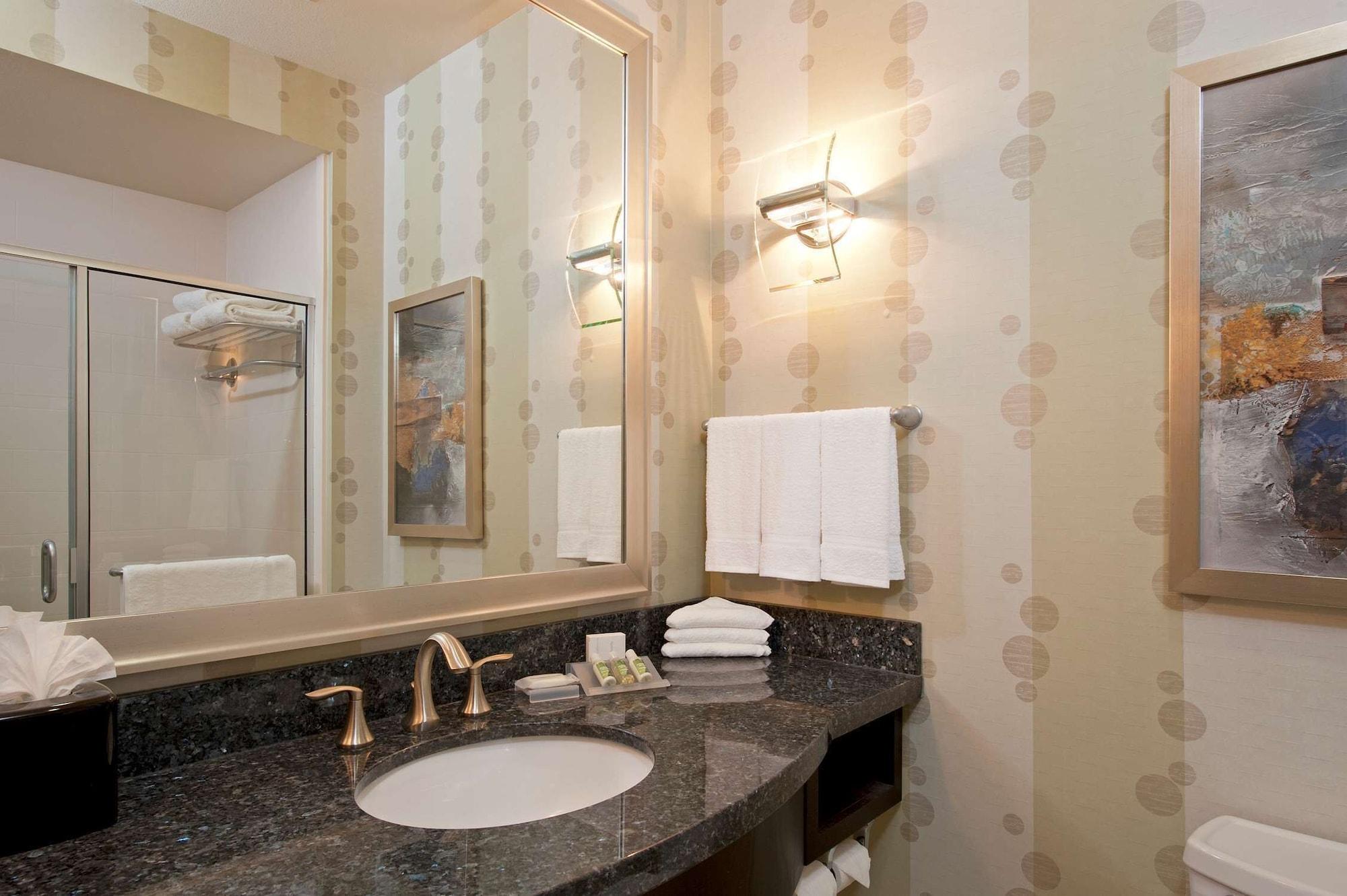Hilton Garden Inn Ft Worth Alliance Airport Roanoke Esterno foto