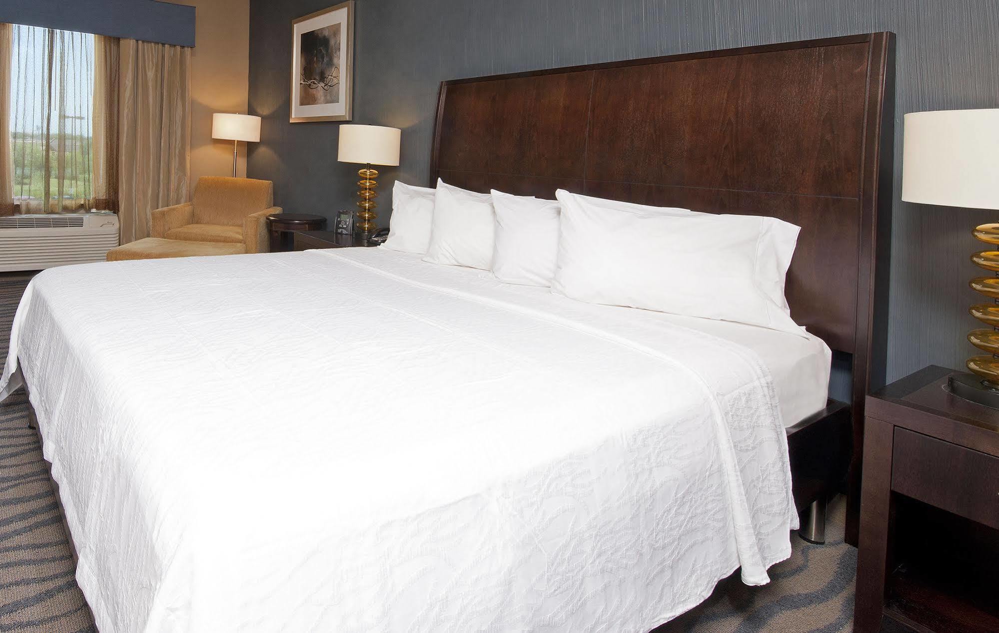 Hilton Garden Inn Ft Worth Alliance Airport Roanoke Esterno foto